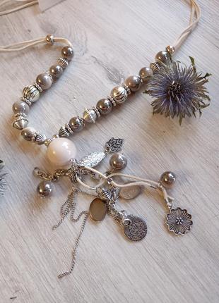 Шикарное длинное ожерелье с подвесками