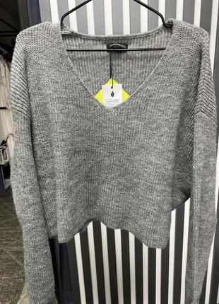 Свитер женский