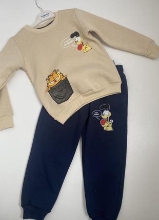 Костюм для хлопчика на флісі 5-6 років