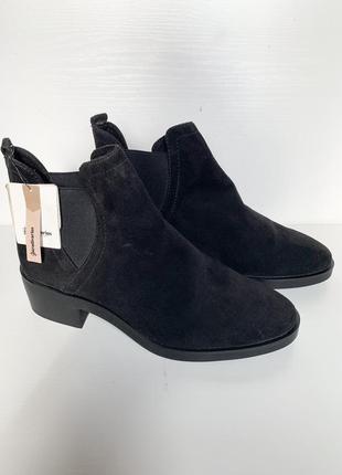 Сапоги женочи замшевые stradivarius