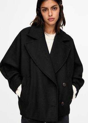 Полупальто pull& bear