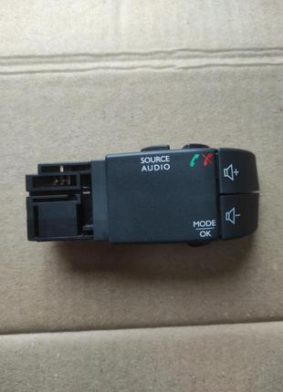 Подкермовый переключатель блок кнопок магнитолы renault clio 4 captur logan ii sandero ii duster 255522448r