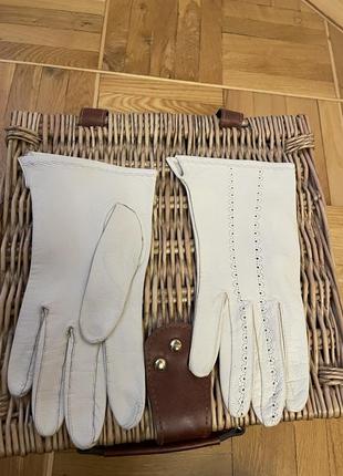 Женские кожаные перчатки