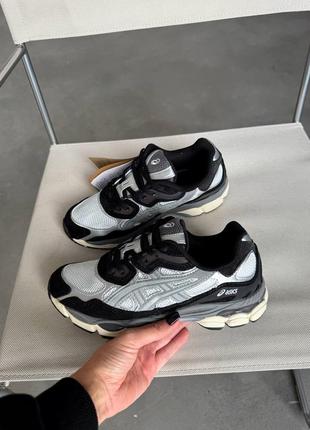 Кросівки asics gel-nyc 1090 white black grey2 фото
