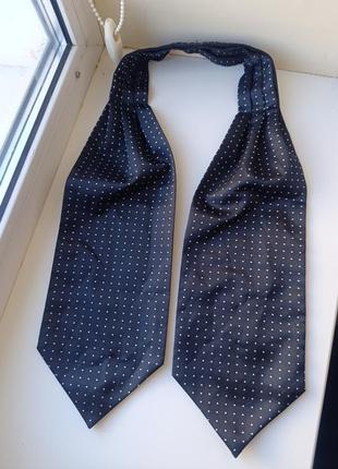 Галстук для завязывания. пластрон.