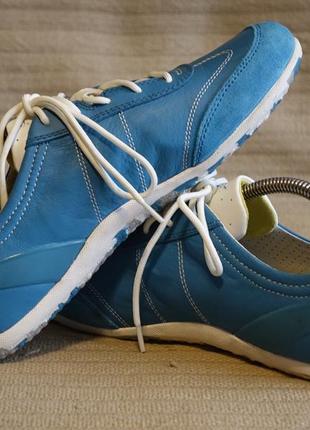 Легонькие комбинированные фирменные кроссовки geox respira италия 39 р ( 25,5 см.)