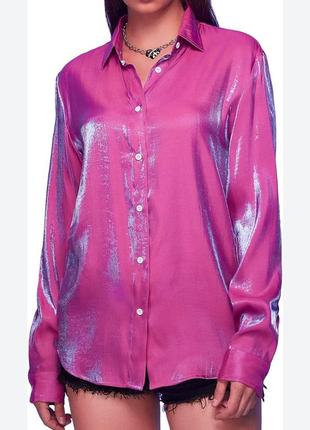 Крутая блестящая рубашка