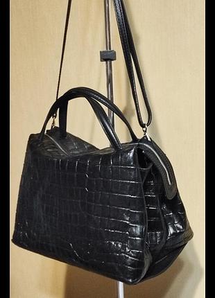 Прекрасная итальянская сумка genuine leather.