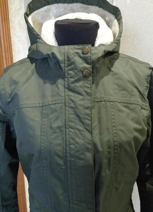 Куртка женская размер 38