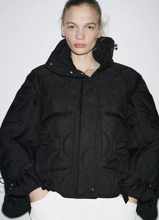 Водоотталкивающая стеганая куртка zw collection