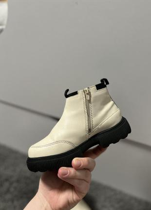 Черевики zara 27 2