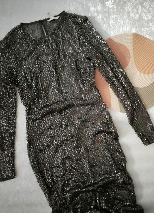 Невероятное прозрачное платье в пайетки от h@m по фигуре.