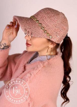 Тренд сезону в’язана кепка-бейсболка / рожева