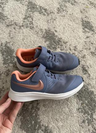 Кроссовки nike размер 33