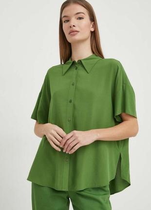 Яркая рубашка benetton вискоза