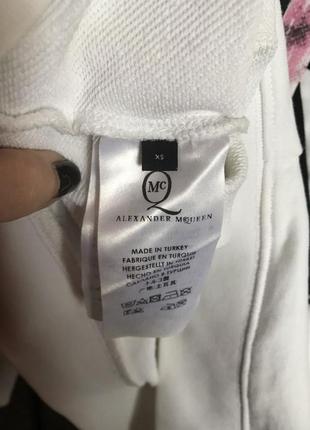 Белый свитшот alexander mcqueen3 фото