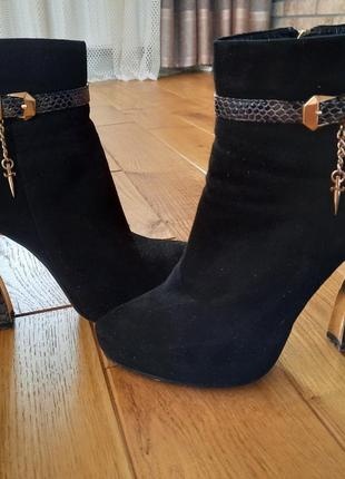 Черевики ботинки