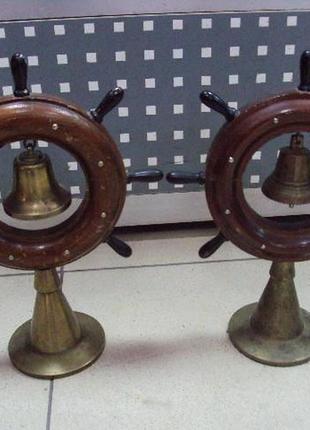 Сувенир морской штурвал с колокольчиком рындой дерево латунь высота 27 см лот 2 шт №11367