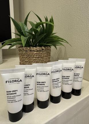Сироватка проти пігментних плям та зморщок шкіри обличчя filorga