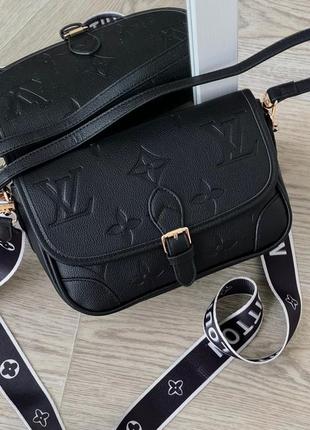 Жіноча сумка сумочка клатч чорна маленька шкіряна з еко шкіри через плече з двома змінними ремінцями