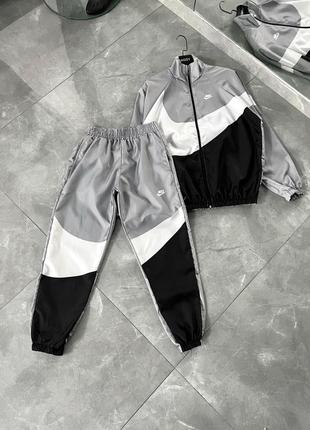 Мужской винтажный спортивный костюм комплект из плащевки nike