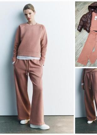 Костюм zara зі штанів широкого крою і світшоту. шикарний колір. new