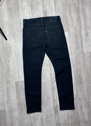 Джинси від levi’s