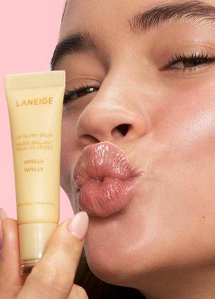 Зволожуючий бальзам для губ laneige lip glowy lightweight hydration balm vanilla