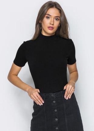 Котоновий гольф з коротким рукавом під горло