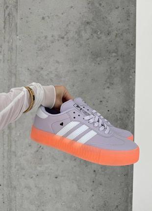 Трендовые кроссовки adidas