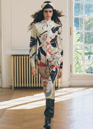 Платье платье zara сатиновое в принт2 фото