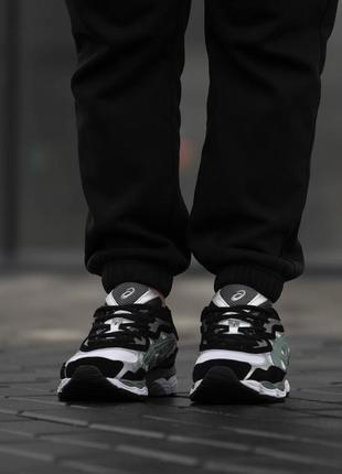 Gel-nyc white black ivy