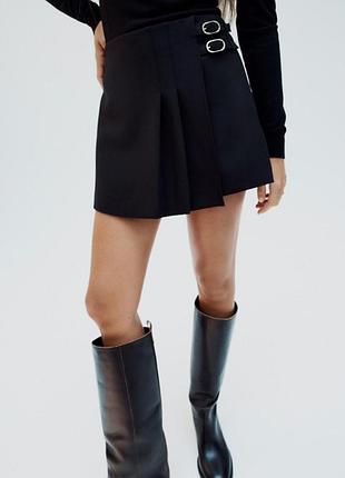 Юбка-шорты zara размер s черные шорты с запахом спереди  оригинал