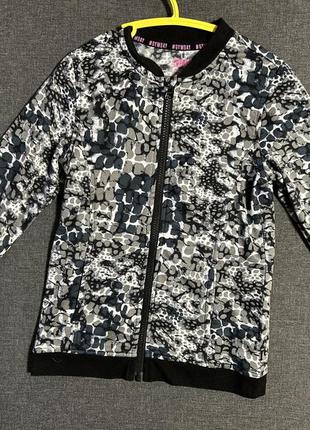 Кофта на девочку cri it 122/128