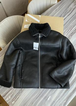 Стильное пальто-дублянка классического кроя zara
