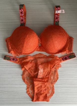Комплект белья victoria’s secret бюстгальтер 34b, 36b, трусики s, m. виктория сикрет