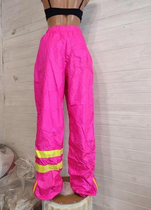 Хит сезона яркие спортивные штаны  22xl-4xl на хлопковой подкладке