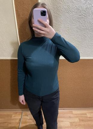 Гольф под горло / свитер