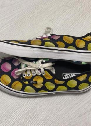 Оригинальные кеды-кроссовки фирмы vans macaroons.размер 38.в идеальном состоянии