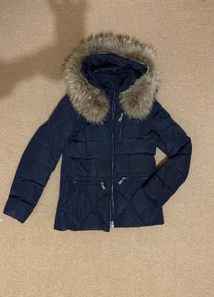 Куртка зимова з хутром єнота