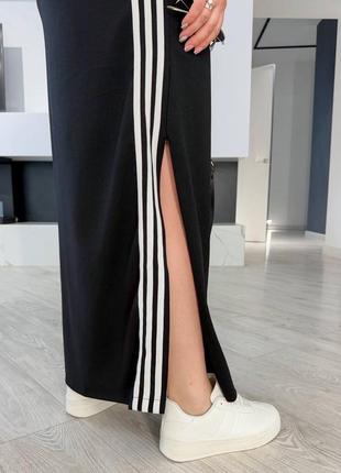 Длинное платье с лампасами платья2 фото