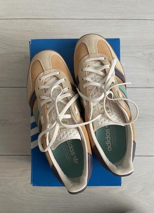 Adidas gazelle indoor