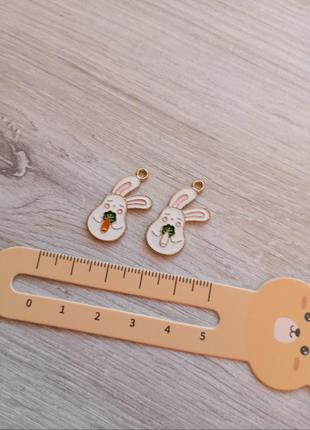 Підвіски зайчики для створення прикрас