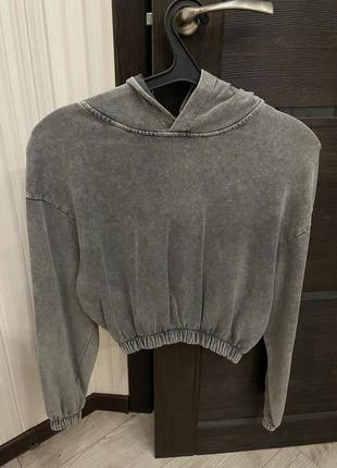 Укорочене худі stradivarius