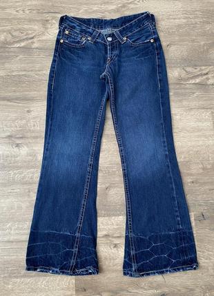 Джинсы levis 927 с нестандартной посадкой