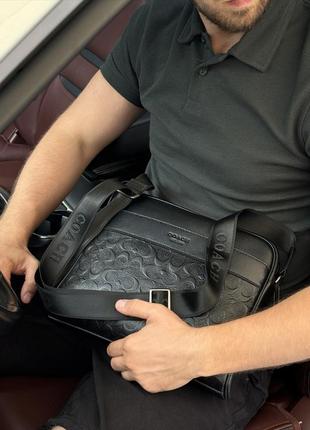 Брендова чоловіча шкіряна сумка coach charles camera crossbody messenger bag textured black