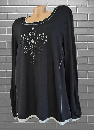 Очень красивый свитшот