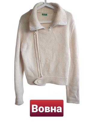 Белый шерстяной свитер молочный кардиган вязаная косуха united colors of benetton
