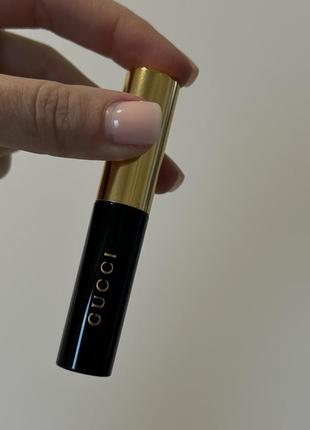 Gucci le magnétisme volumizing mascara - eve black