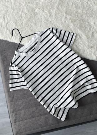 Футболка в смужку